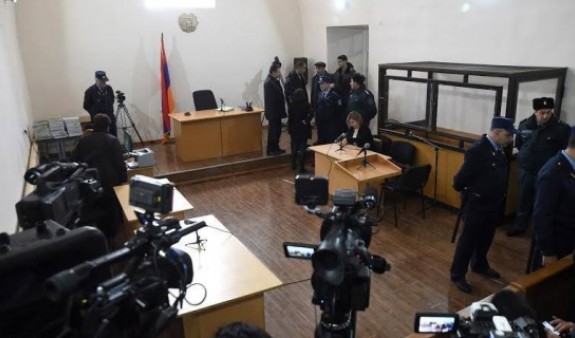 Правопреемники убитых в Гюмри Аветисянов выдвинули гражданский иск – ответчиком названа Российская Федерация