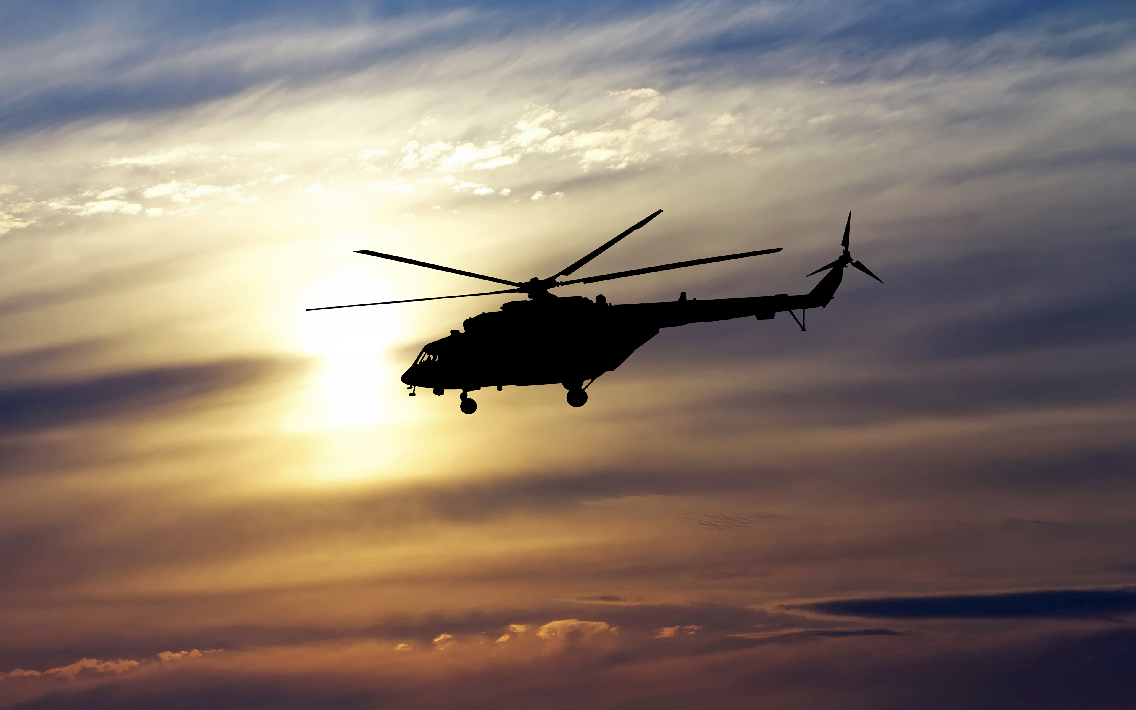 В Хабаровске разбился вертолет, шесть человек погибло