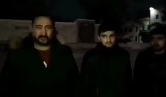 Տեսանյութ.Ադրբեջանցիներին ստիպել են տեսախցիկի առջեւ ներողություն խնդրել՝ անմար կրակի մոտ գարեջրի եւ արևածաղկի սերմերի համար