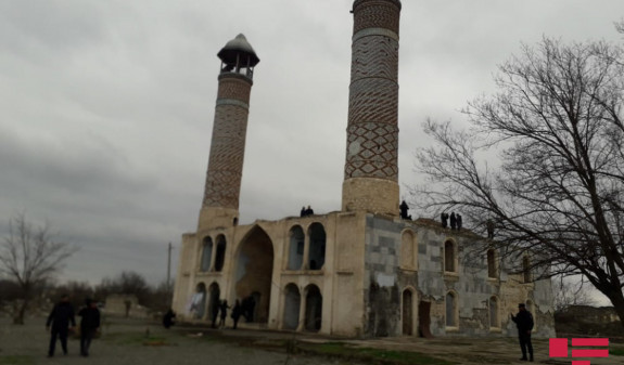 Օկուպացված Շուշիում, Հադրութում և Մատաղիսում Ադրբեջանը մզկիթներ է կառուցում