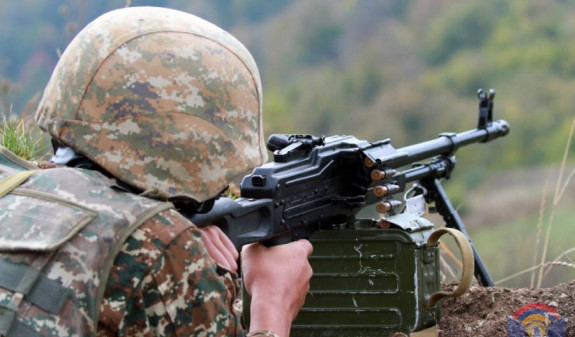 Թշնամու կրակոցից հայ զինծառայող և շտապօգնության բուժակ է վիրավորվել