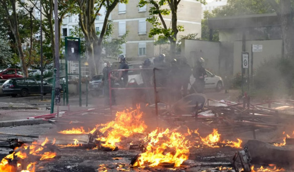 Տեսանյութ.Ֆրանսիայում անկարգությունների ժամանակ փողոցներում առյուծներ են նկատվել