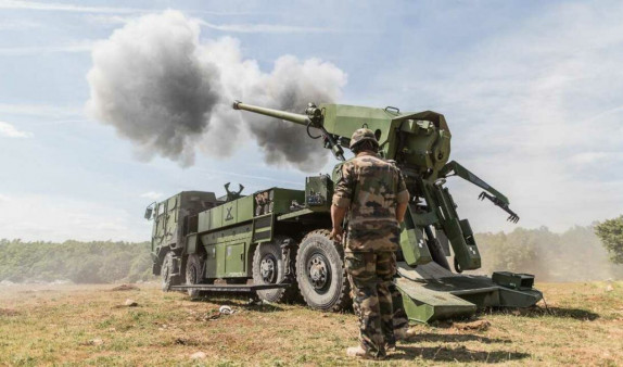Ֆրանսիան պատրաստվում է ՀՀ-Ին հարձակողական զենք՝ CAESAR համակարգեր մատակարարել. Արդեն 24 Bastion ֆրանսիական զրահամեքենա ՀՀ-ում է